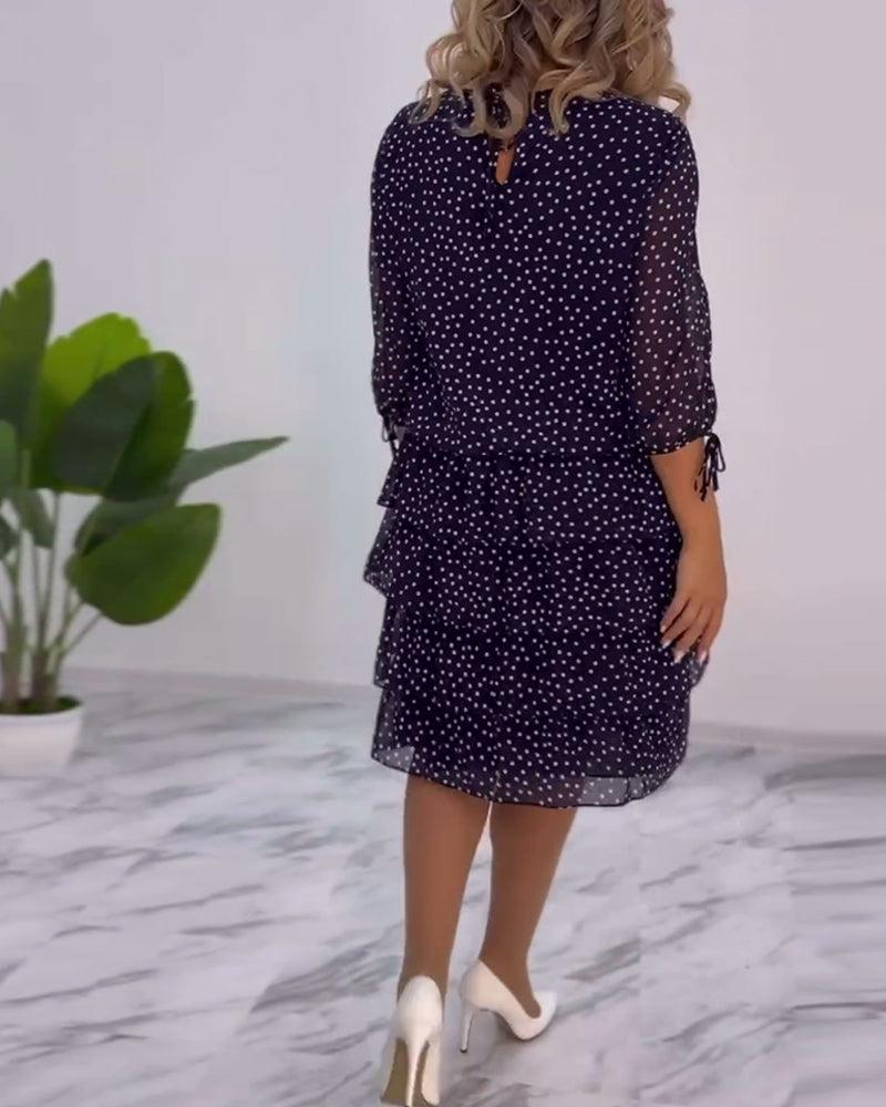 CLARA – ELEGANTE GEDEKTE POLKADOT-JURK