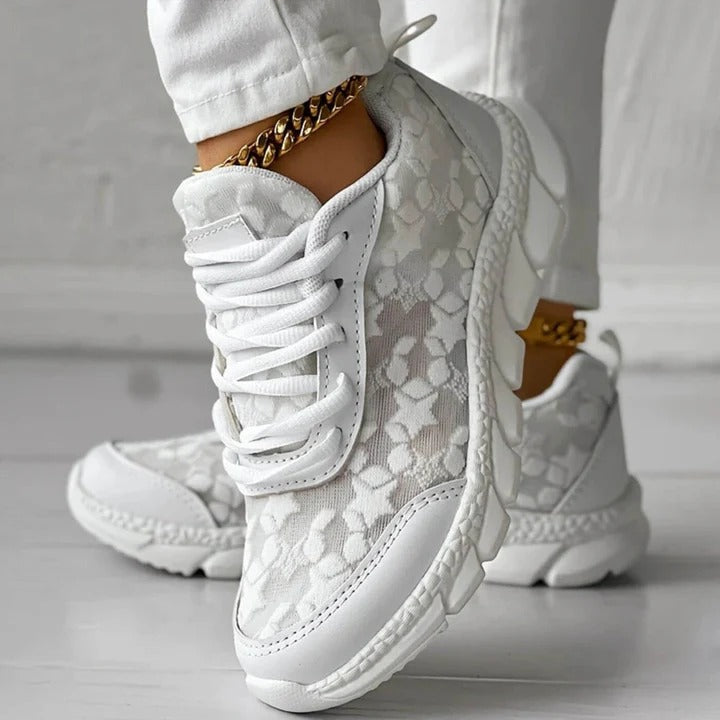 CHARLOTTE – EFFORTLOOS BLOOM SNEAKERS