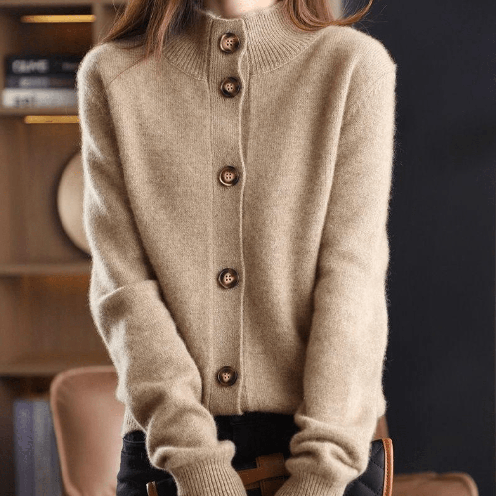 CLAIRE – ELEGANTE EN ZACHTE CARDIGAN